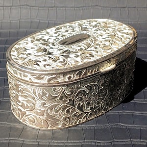 Vintage Silver Plated Jewelry Box – Flip-Lid, Floral Embossed, Scarlet Satin Lining, Mid-Century Vanity Trinket Box