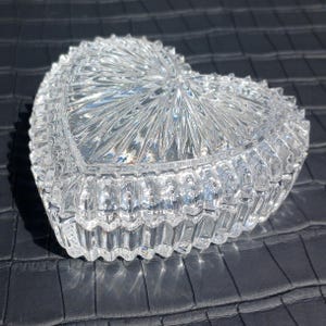 Caixa de cristal em formato de coração vintage da Nachtmann – Porta-joias em cristal com 24% de chumbo, com caixa original, fabricada na Alemanha. imagem 5