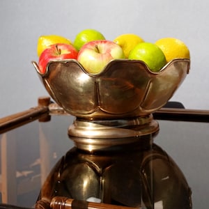 Vintage Brass Fruit Bowl / Brass Fruit Vase / Vintage brass planter / Ideal interior design!