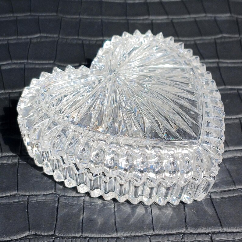 Caixa de cristal em formato de coração vintage da Nachtmann – Porta-joias em cristal com 24% de chumbo, com caixa original, fabricada na Alemanha. imagem 6