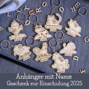 Personalized wooden animal pendant – school enrollment gift school bag – keyring with name – farm safari forest animals fantasy
