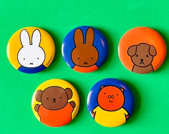 Spilla Bunny, set di cinque spille da collezione con personaggi