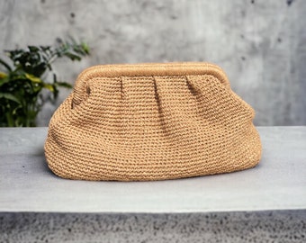 Pochette pochette avec cadre fermoir caché, pochette artisanale en paille, sac tricoté d'été au Crochet, sacs à main en osier pour femme