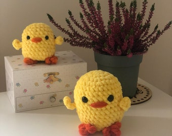 Llavero de patito de crochet. Suave y esponjoso.