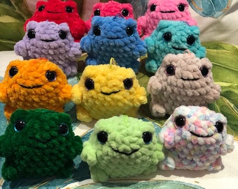 Ranita de crochet. Llavero. Suave y esponjoso. Muchos colores. El mejor regalo.