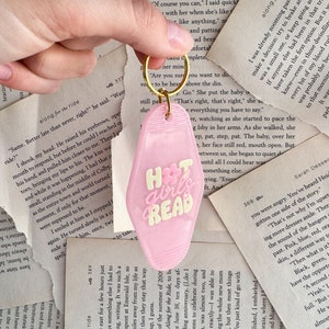 Hot Girls Read Vintage Motel Keychain | Bookworm Keychain | Bookish Keychain | Bookish Gift | Book Lover | Keyring | Key Tag