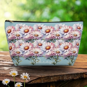 Daffodil Gift April Birthday Zipper Bag Pouch Floral Cosmetic Bag Gift Birthday Women Makeup Bag Travel Pouch Purse Month Flower Pouch Bag