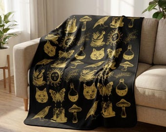 Koc Witchy Sherpa - Dark Cottagecore Decor