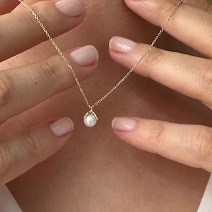 14K Solid Gold Pearl Necklace, Gold Pearl Charm, Solis Gold Pearl Pendant, Birthstone Necklace, June Birthstone, Christmas Gift