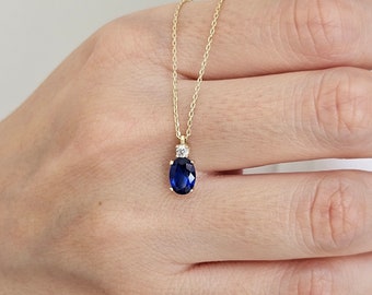Collar de zafiro, piedra de nacimiento de septiembre, collar de piedra preciosa azul de corte ovalado de oro de 14K, collar de encanto de zafiro minimalista, collar de piedra de nacimiento