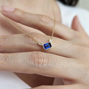 14K Solid Gold Baguette Cut Sapphire Necklace, Dainty Gemstone Pendant, September Birthstone Necklace, Baguette Necklace, Mothers Day Gift