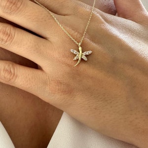 14K Gold Dragonfly Necklace, Solid Gold Dragonfly Pendant Necklace, Minimalist Jewelry,  Dragonfly Jewelry, Fine Jewelry, Handmade Jewelry