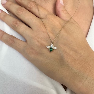 14K Gold Bee Necklace, Solid Gold Green Gemstone Bee Necklace, Raindrop Cut Emerald Bee Necklace, Christmas Gift, May Birthstone