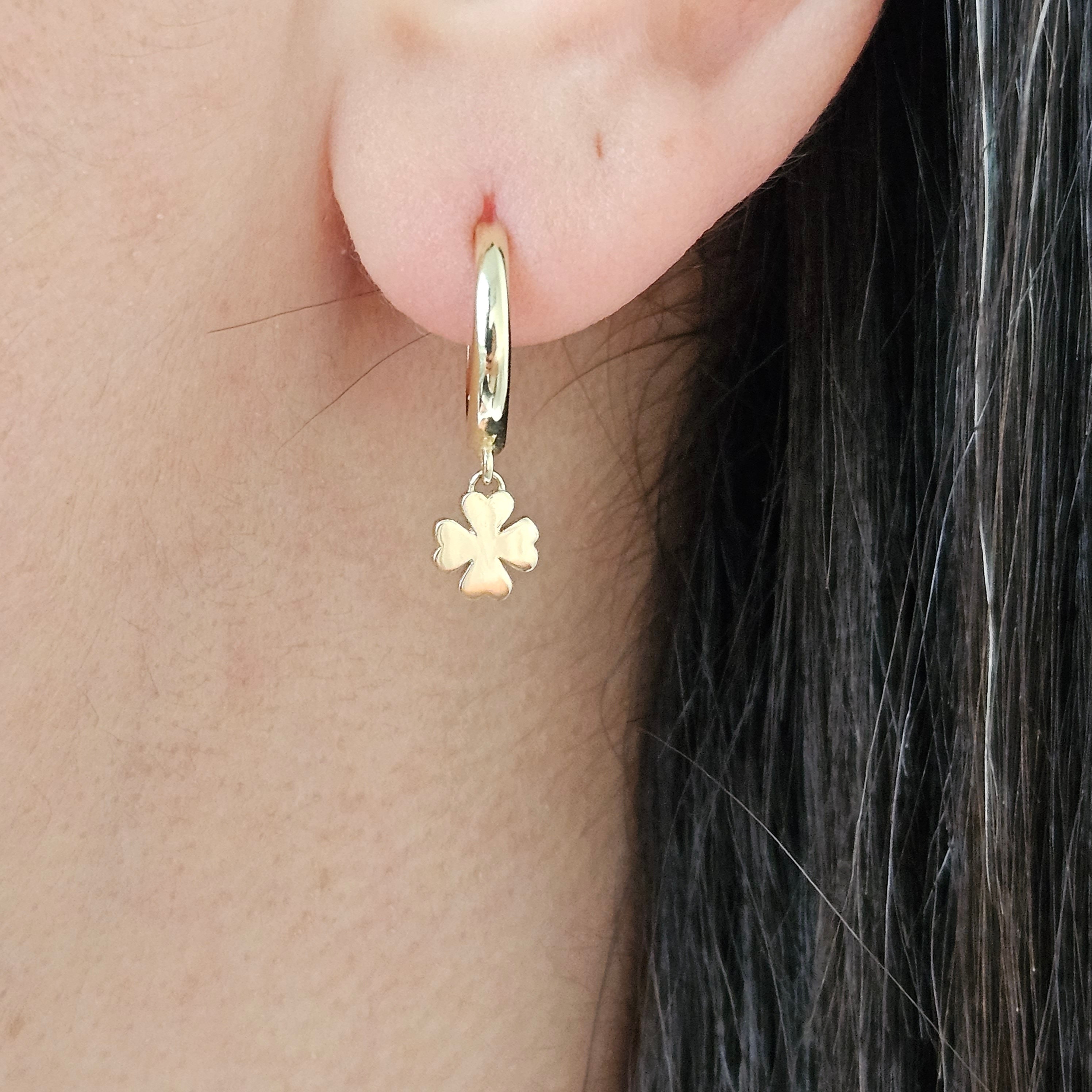 Four leaf clover earrings gold new arrivals