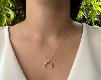 14K Gold Moon Necklace, Crescent Moon, Dainty Moon Necklace, Handmade Jewelry, Minimalist Necklace, 14K Gold Necklace, Moon, Necklace