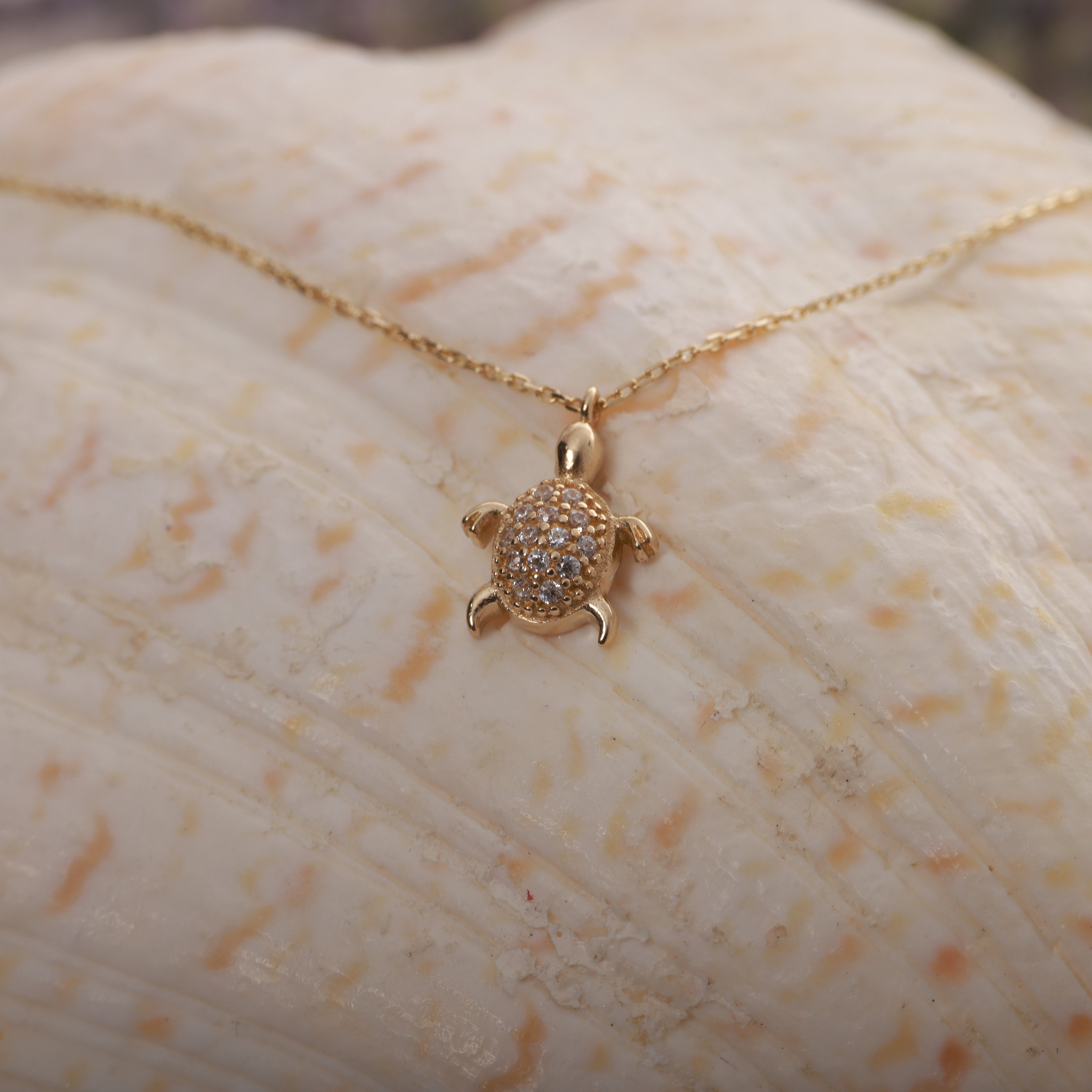 Tortoise/Gold Geometric & Marble Ring Mesh Necklace main image 1