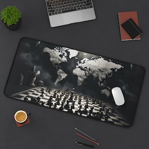Tapis de bureau | Carte du monde | Echecs | Correspondance | Mondial | Échiquier | Intemporel | Élégance | Stratégie | Connaissances | Bureau | Noir et blanc |