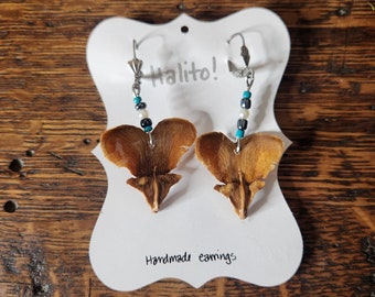 Beaded Cedar Heart Earrings - Cedar wood, Cedar rose, Heart, turquoise, blue