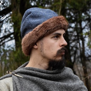 Medieval Viking Wool Hat with fur