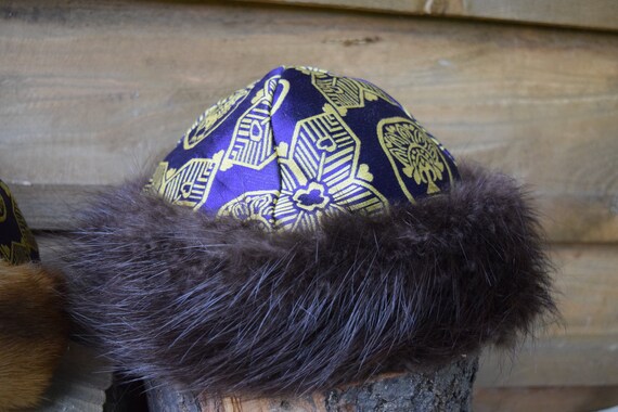 Silk Medieval Hat With Fur - Etsy display picture 1