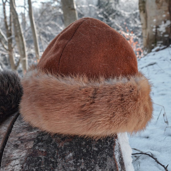 Medieval Viking Wool Hat with fur