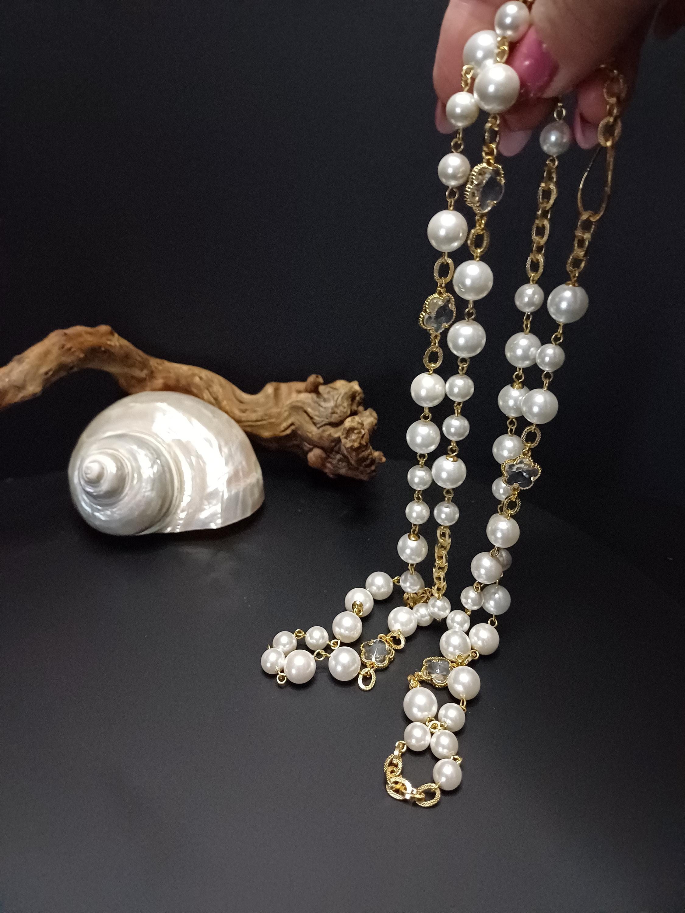 long-pearl-necklace-with-flower-beads-50-s-style-long-necklace-with