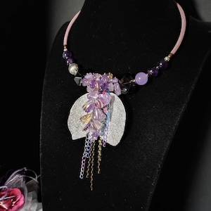 Artistic Amethyst Bead Necklace, Asymmetric Amethyst Necklace, Purple Crystal Necklace with Cluster and Leaf Pendant, Gemstone choker
