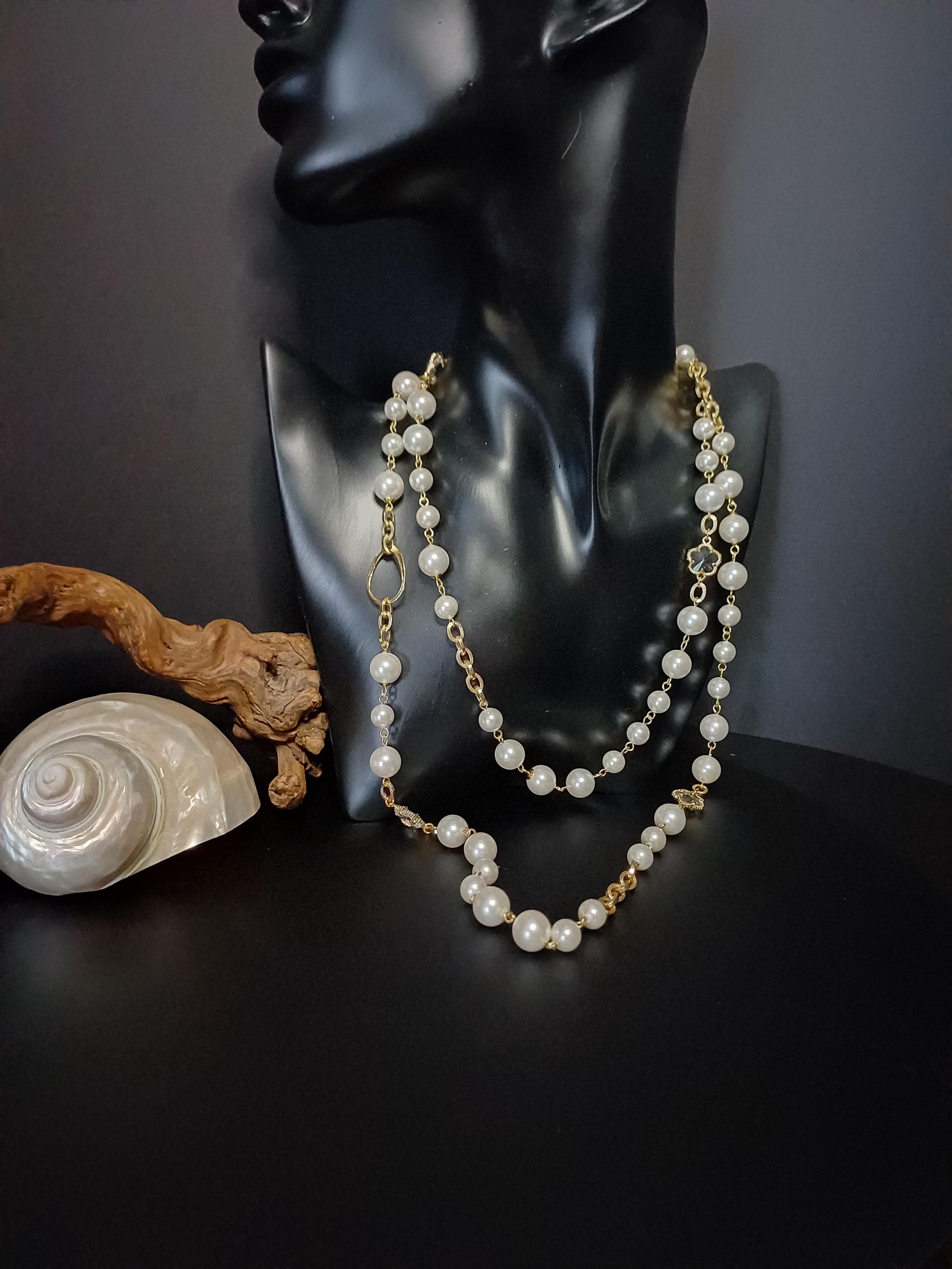 long-pearl-necklace-with-flower-beads-50-s-style-long-necklace-with