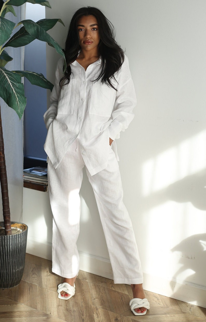 white linen set pants relaxed fit tapered oversized shirt buttons side slits
premium belgian linen
waistband for comfortable fit