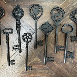 Antique Key,Gift,Ornament,Wall Ornament,Door Ornament