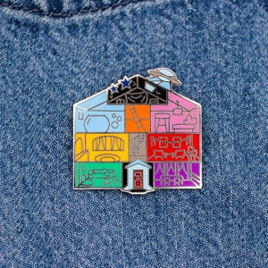 Pastel Rainbow House Enamel Pin - Cute Collectible Pin Badge - Colorful Aesthetic Gift for Music Fans - Rainbow Lapel Pin