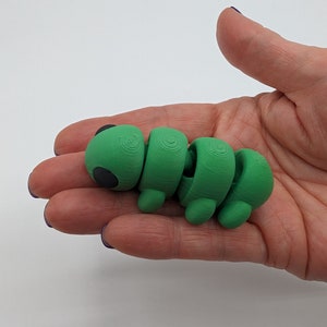 Tiny Caterpillar Fidget - Miniature Articulated Joy!