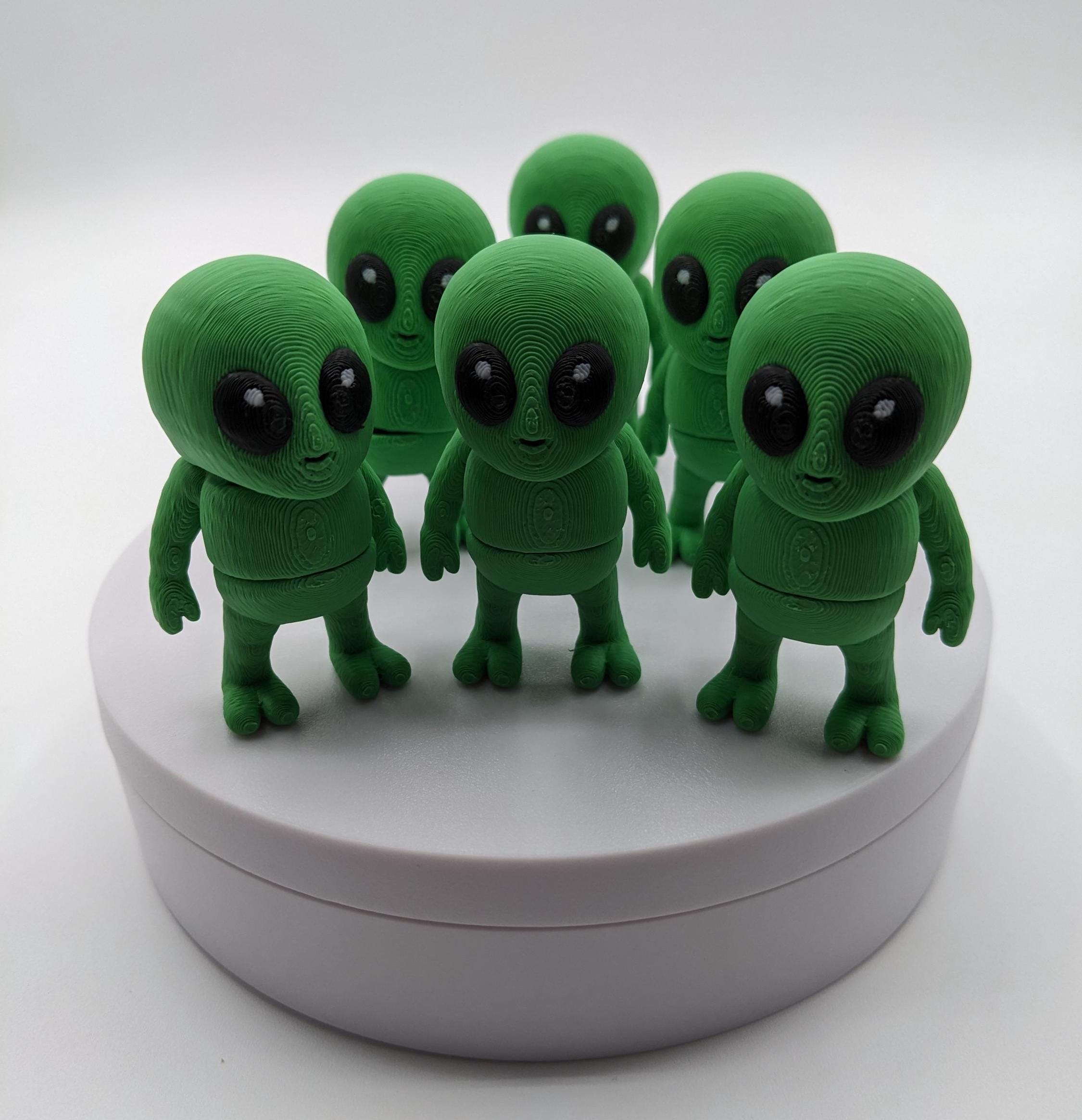 mini alien figures