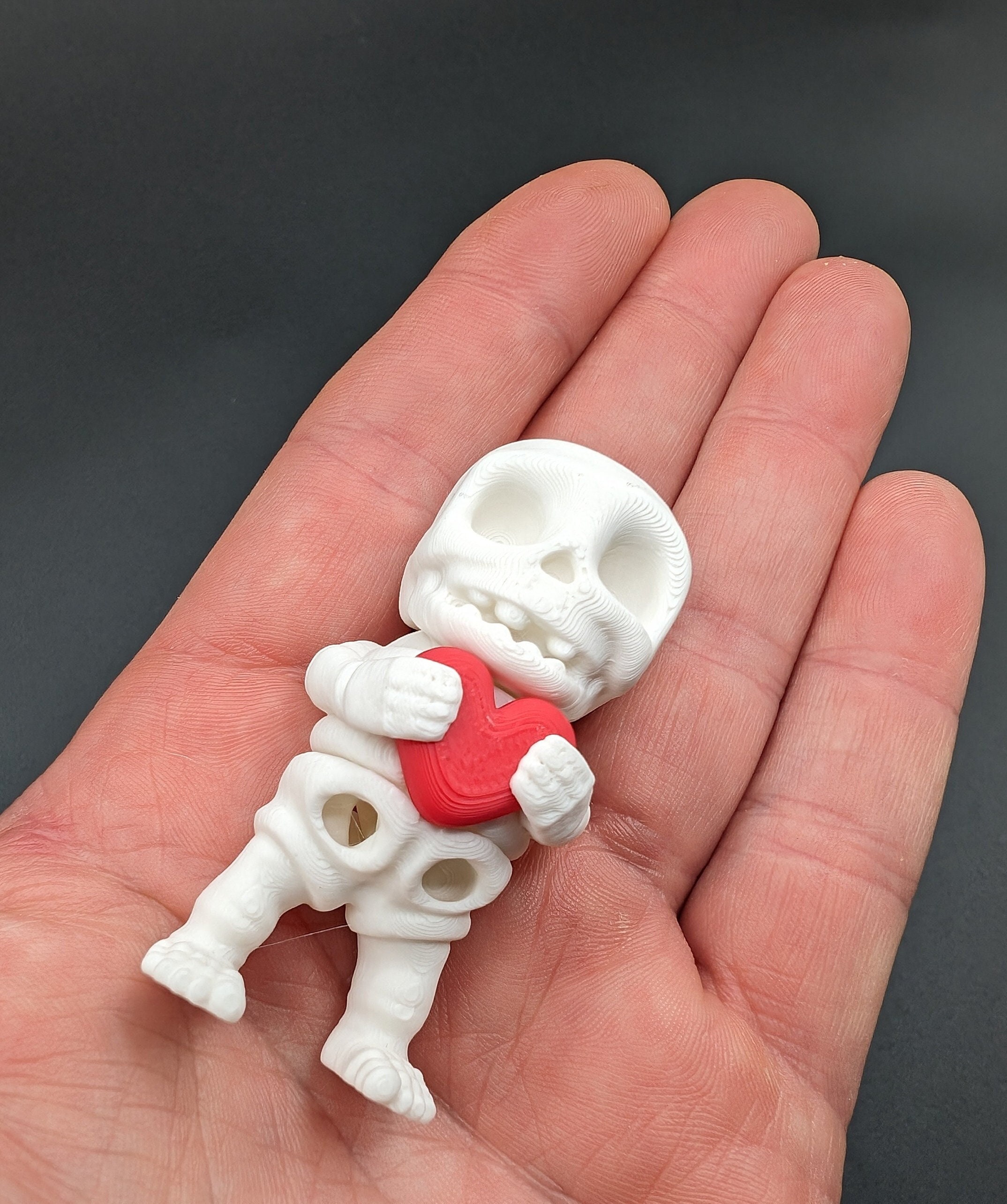3D Printed Articulated Skeleton with Heart - Tiny Valentine's Toy