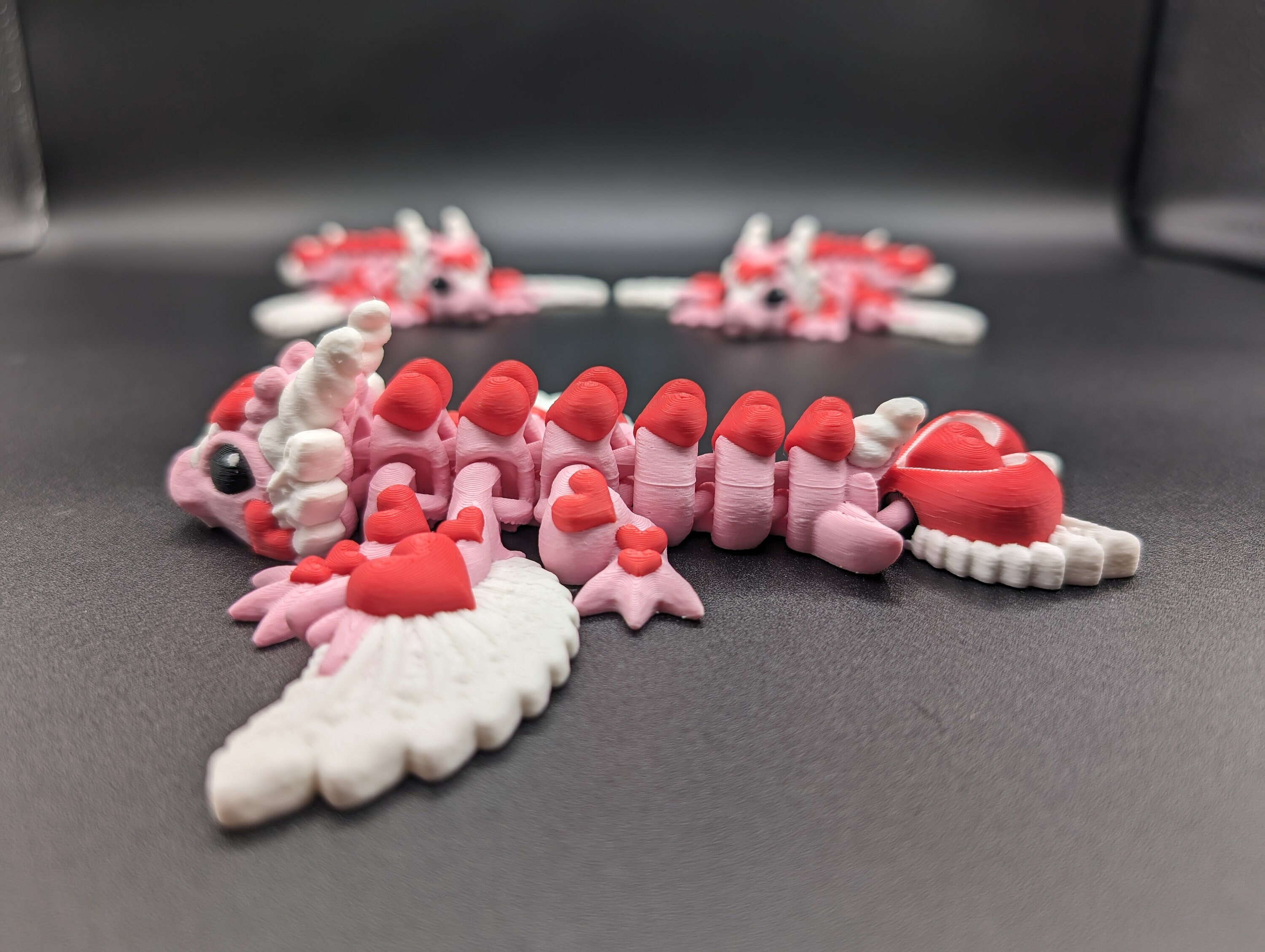 Valentine Dragon Heart Dragon Articulating Bookshelf Decor