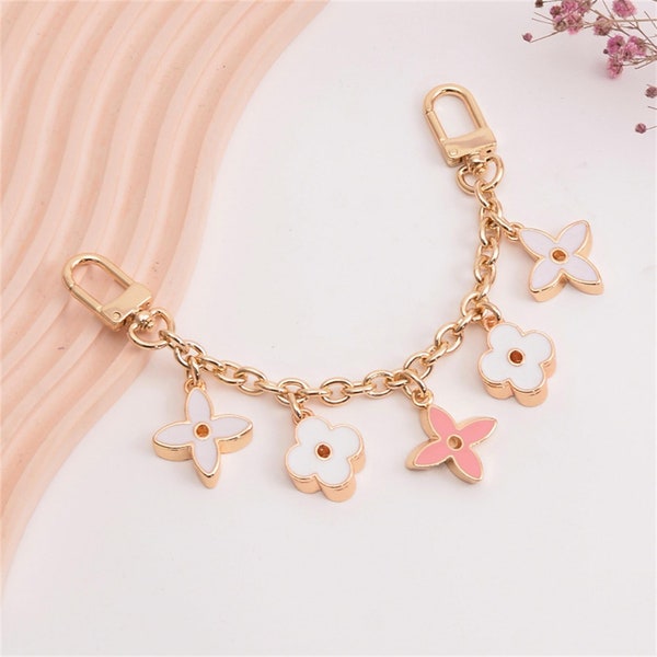 19cm Bag Chain Charm Four Leaf Clover Flower Charm Chains Decoration Accessories for Women Crossbody Shoulder Bag Handbag Purse, Gold