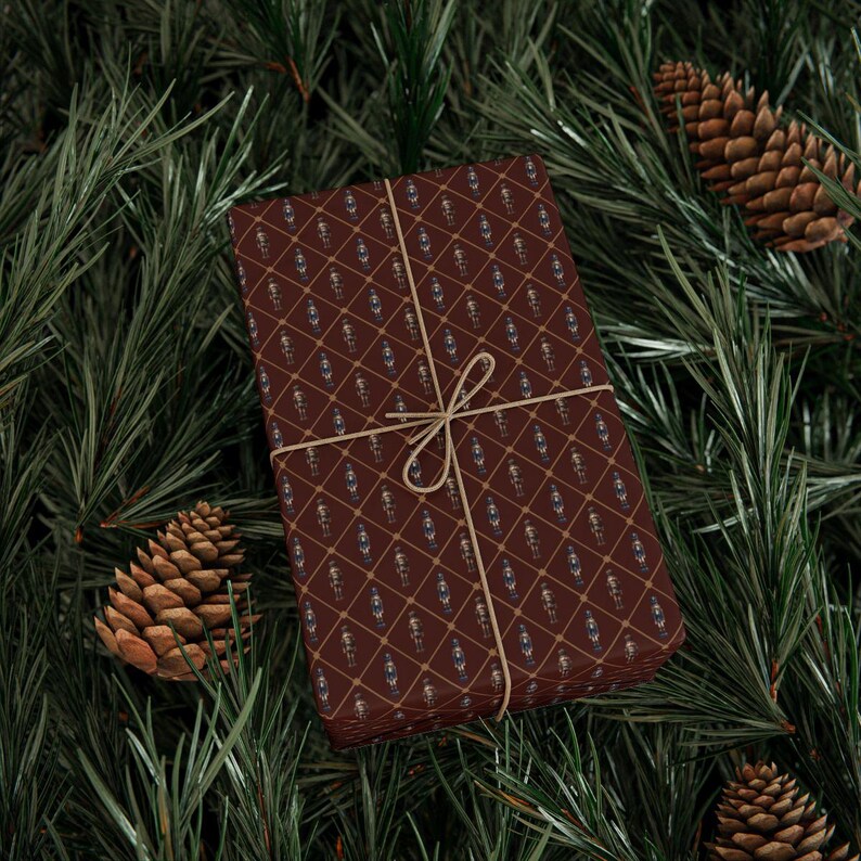 Classic Nutcracker Wrapping Paper: Lattice Holiday Paper, Festive Brown Gift Wrap Roll image 9