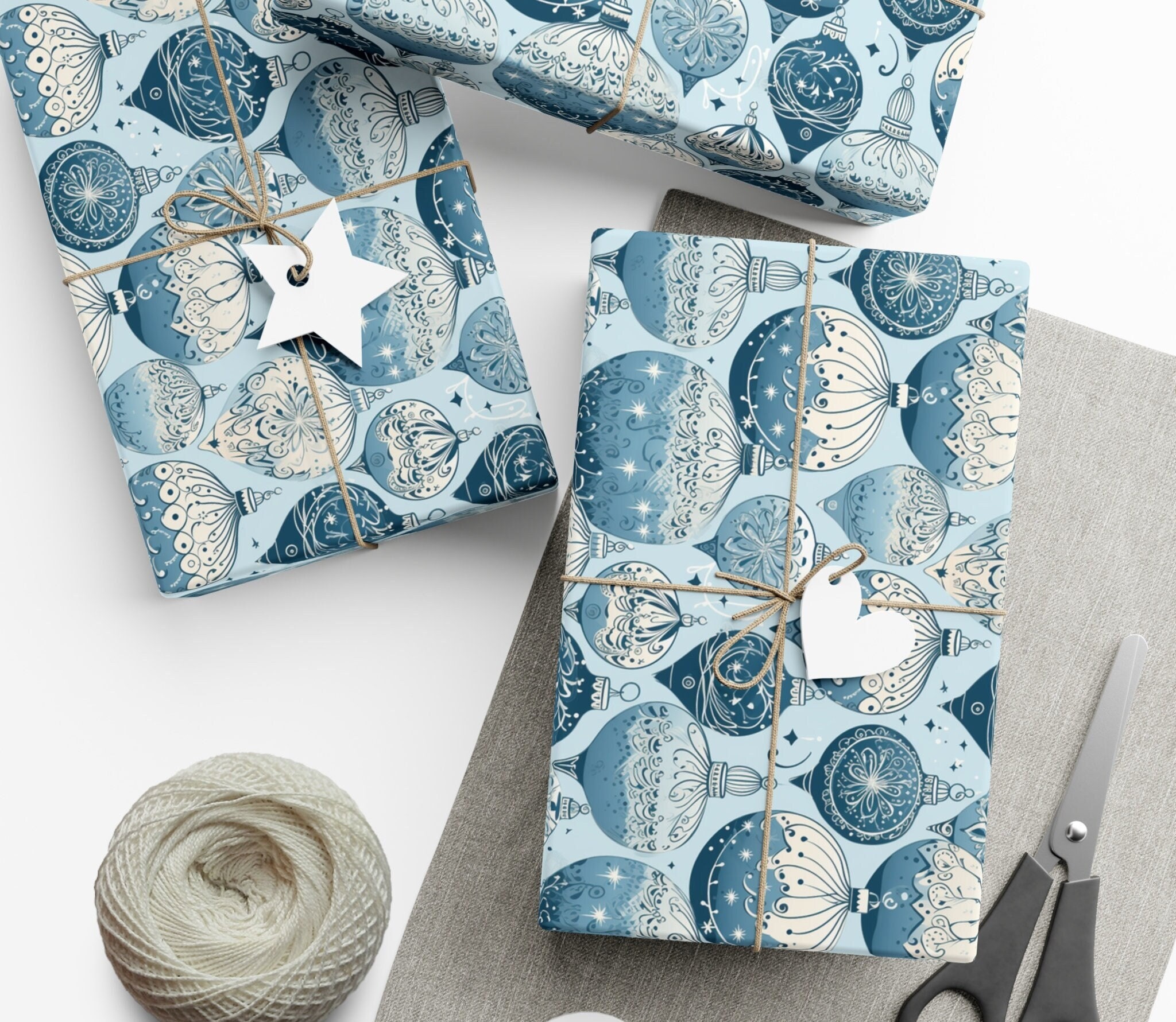 Rouleau Papier Cadeau Réversible Noël - Motif Sapin Et Flocons De Neige Noir Et Doré - 43 Cm X 10 M - Pour Fêtes D'hiver - 12