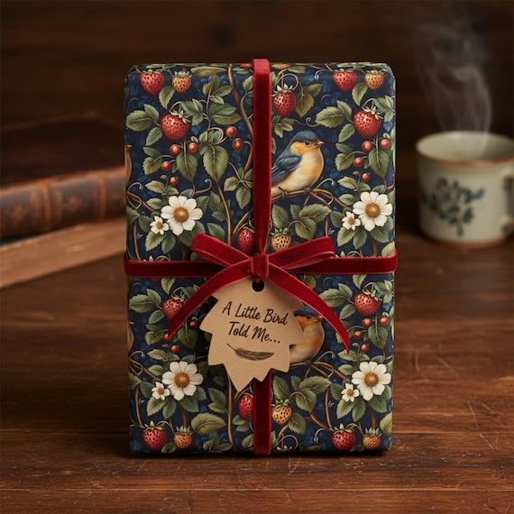 いちご泥棒ラッピングペーパー：ウィリアム・モリスの花柄鳥のギフト