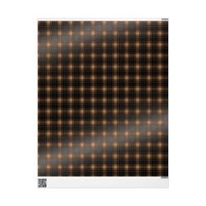 Papel de regalo rústico a cuadros marrones: Papel de regalo negro con estampado de bosque acogedor, regalo masculino imagen 8