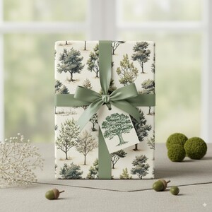 Papier do pakowania prezentów z motywem drzewa akwarelowego: Evergreen Forest, papier leśny w kolorze zielonym i beżowym zdjęcie 5