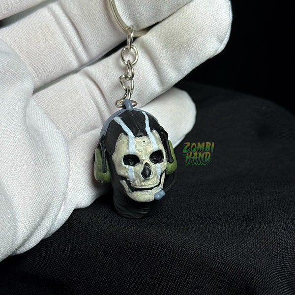 MW2 Ghost Skull Mask Keychain, Warzone Ghost Mask Keychain, Call of Duty keychain, gaming accessories