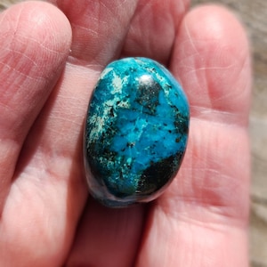 AAA Chrysocolla Crystal Tumble: Polished Pocket Stone