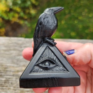 Carved Black Obsidian Raven on a 3rd Eye Pyramid: Natural Crystal, Crow