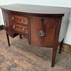 Antique Georgian Mahogany Sideboard with Brass Ring Handles
