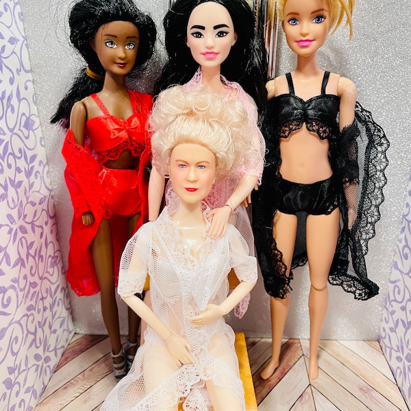 LIVRAISON GRATUITE! Ensemble de sous-vêtements miniatures et chemise de nuit à l'échelle 1/6 pour Barbie. Sous-vêtement lingerie poupée Barbie miniature disponible en 4 couleurs