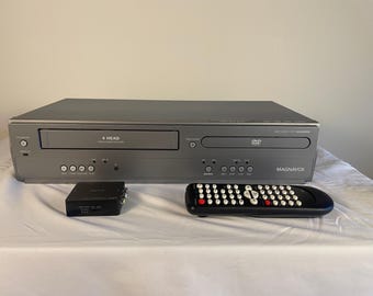 Magnavox DV200MW8 Videoregistratore DVD Combo + telecomando e adattatore HDMI (testato e funzionante)