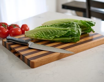 Walnut/cherry edge grain chopping board