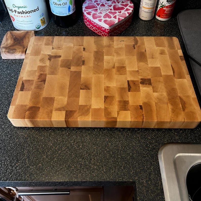 Maple End-grain cutting board 1.5 x 11.75 x 17.75 bild 12