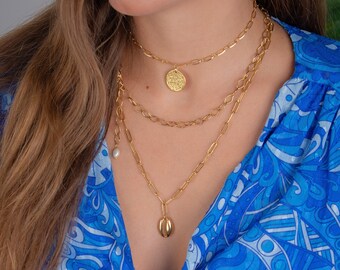 gold layered necklace set, 18k gold necklace, dainty gold necklace, disc necklace, choker with a disc charm, chain necklace, shell necklace